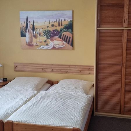 Gaestezimmer Kaempfe Veimar Exterior foto